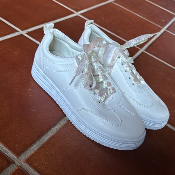 Top Moda sneakers size 9 women - Picture 1 of 9